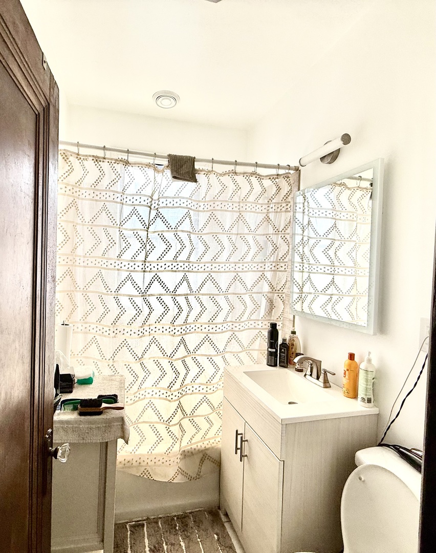 7130 South Green Street Chicago, IL 60621 - Photo 8 of 8