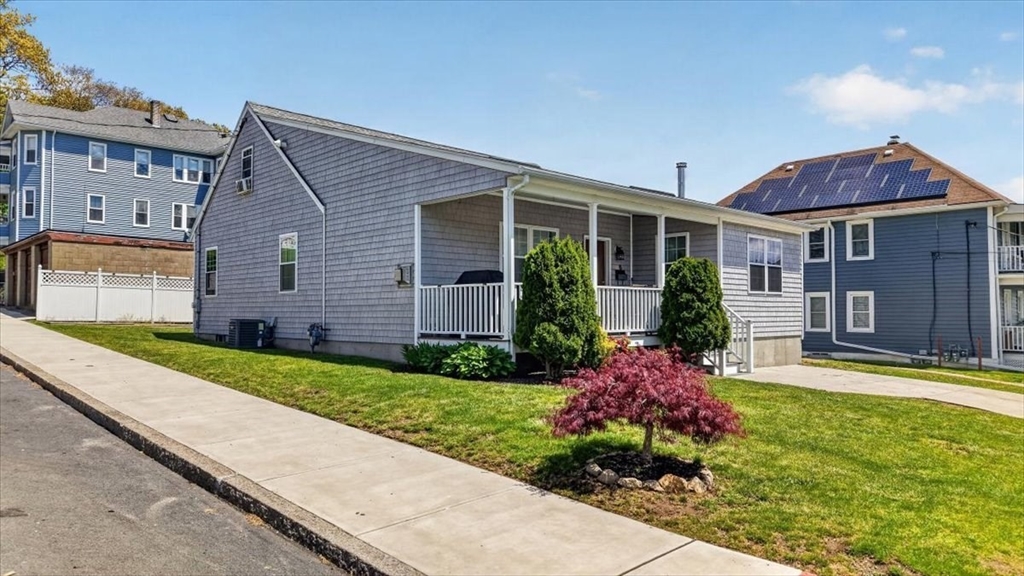 8 Alsop Street Fall River, MA 02723 - Photo 3 of 34