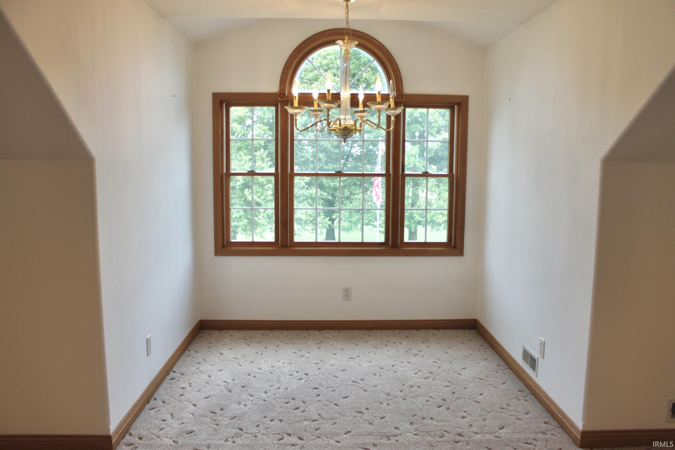 3891 17th Road Tippecanoe, IN 46570 - Photo 16 of 36