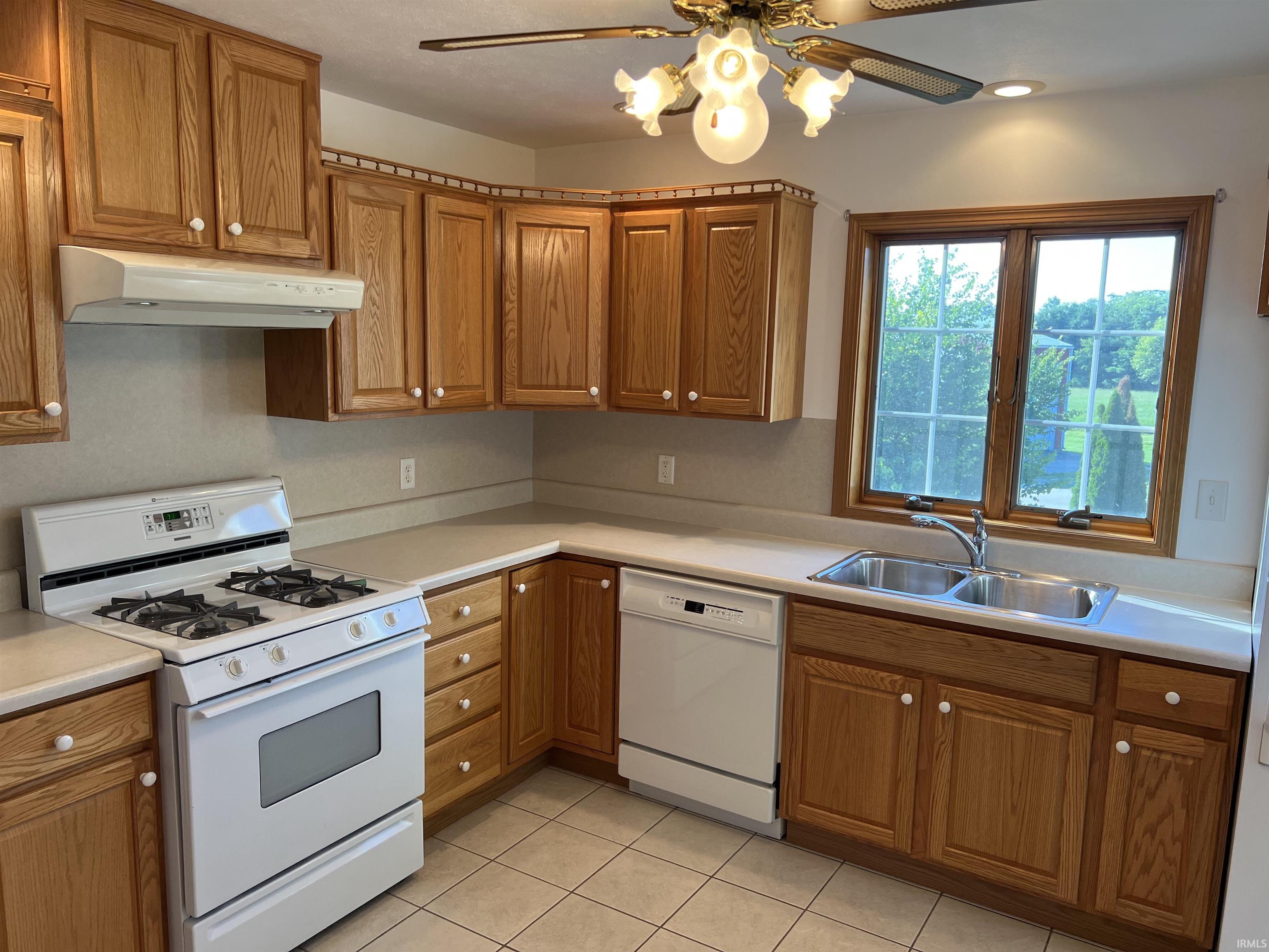 3891 17th Road Tippecanoe, IN 46570 - Photo 19 of 36