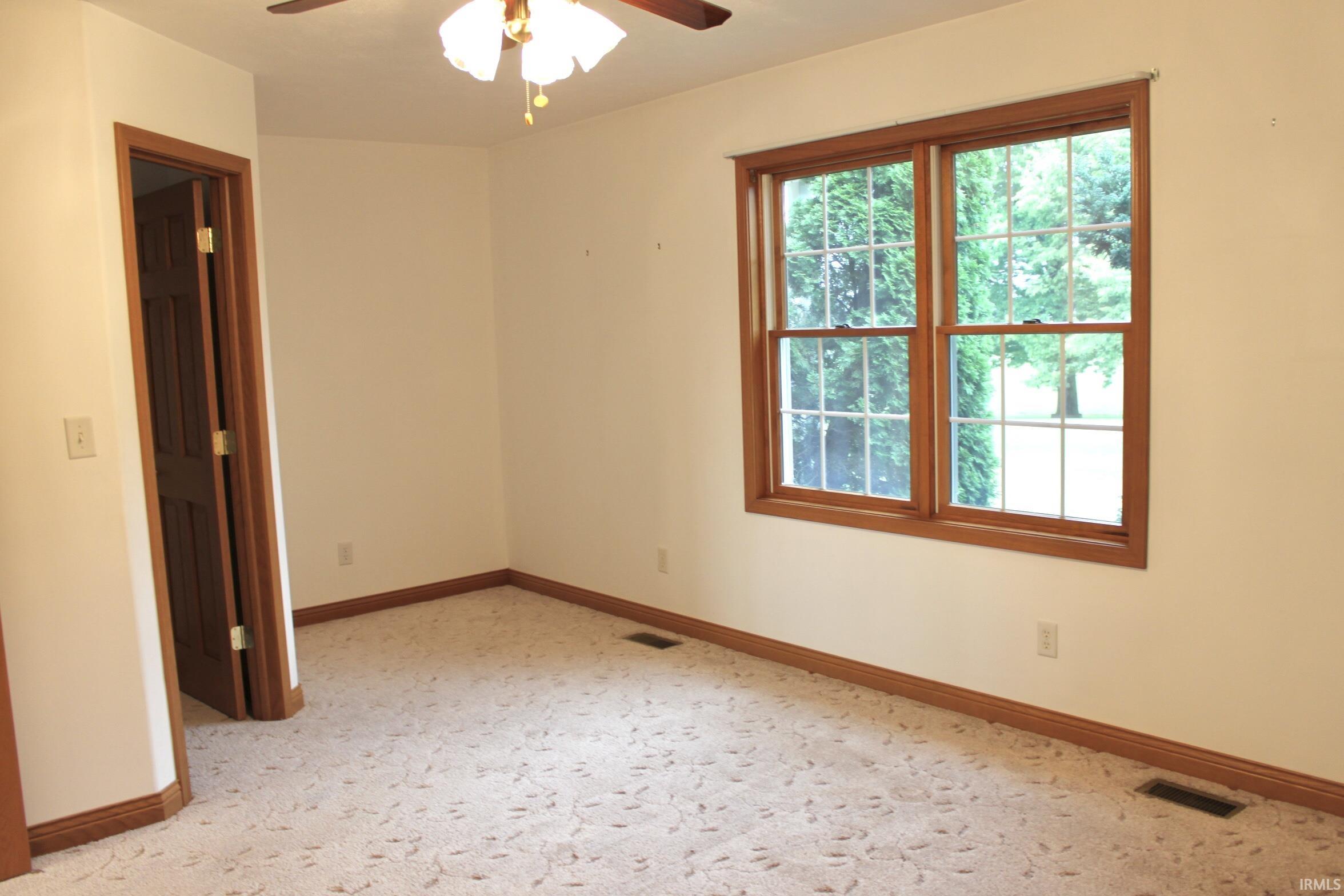 3891 17th Road Tippecanoe, IN 46570 - Photo 26 of 36