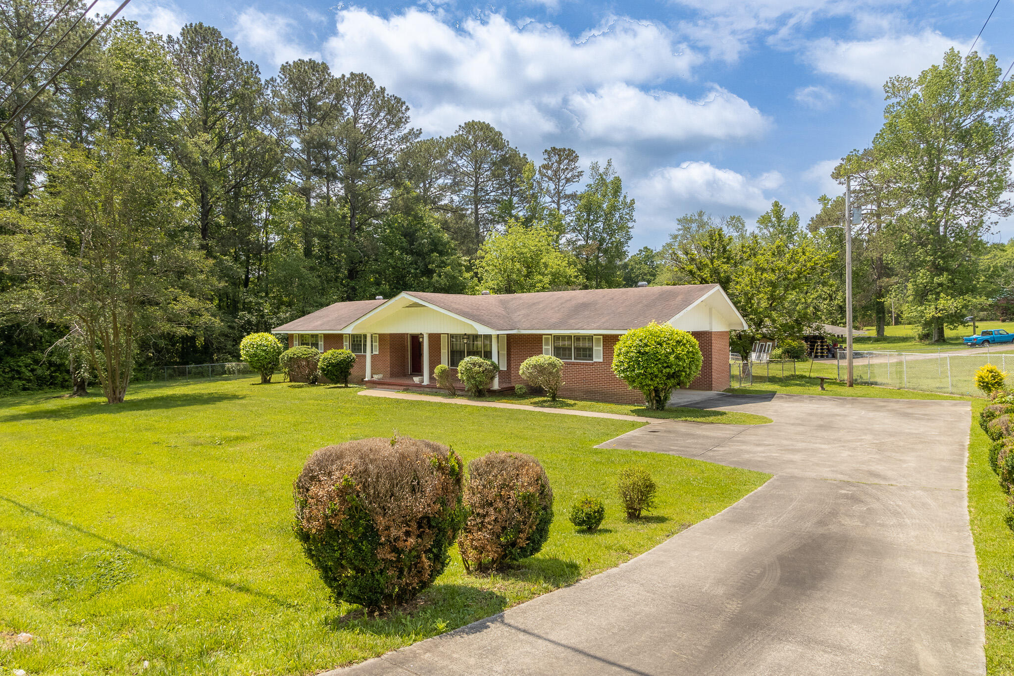 3776 Airport Road Dalton, GA 30721 - Photo 1 of 20 1J4A2758-HDR