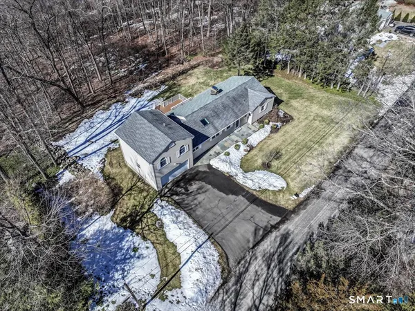 $620,000 | 12 South Mountain Road, Brookfield, CT 06804