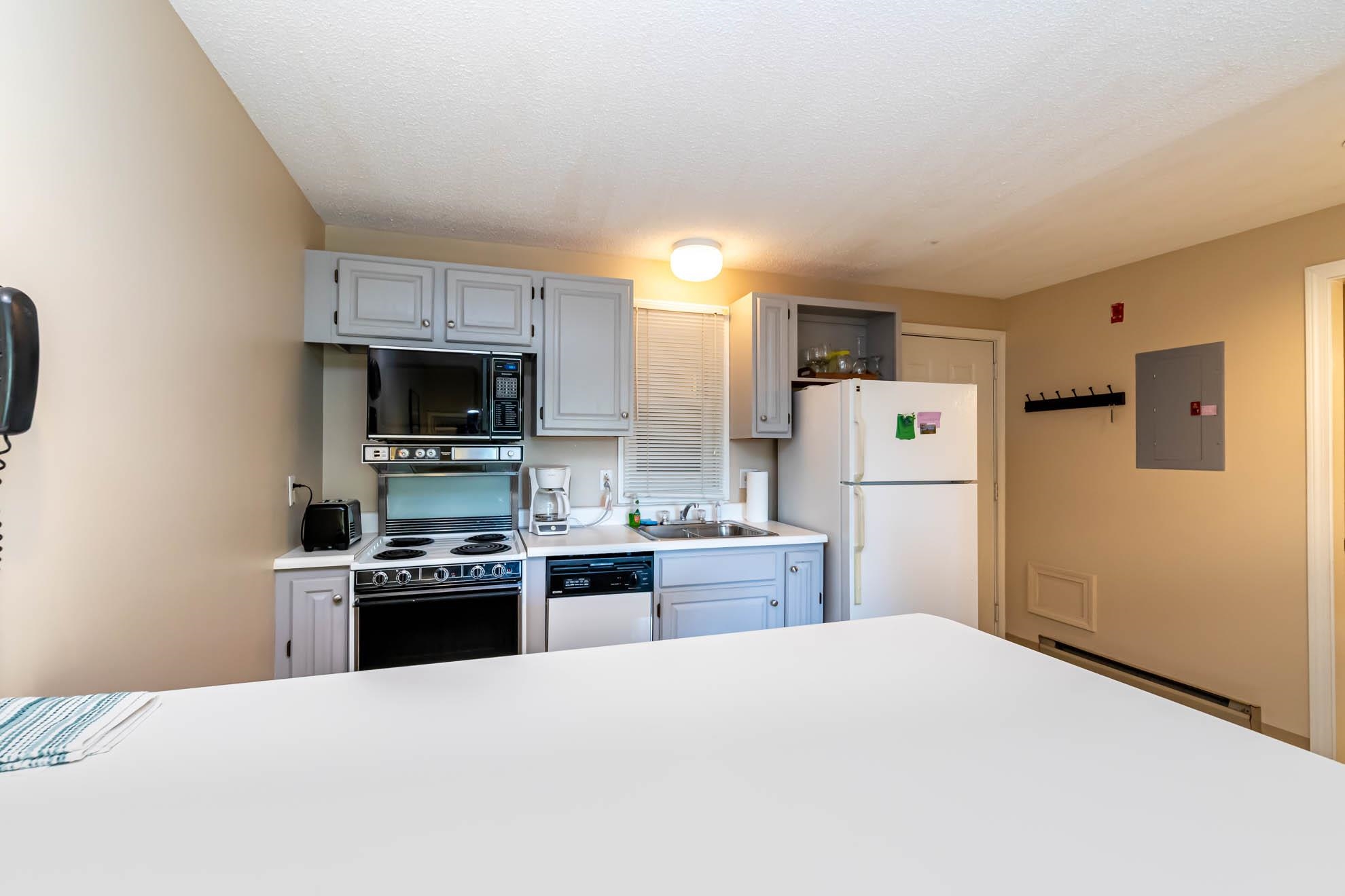 118 Weirs Road, Unit 223 Gilford, NH 03249 - Photo 13 of 23