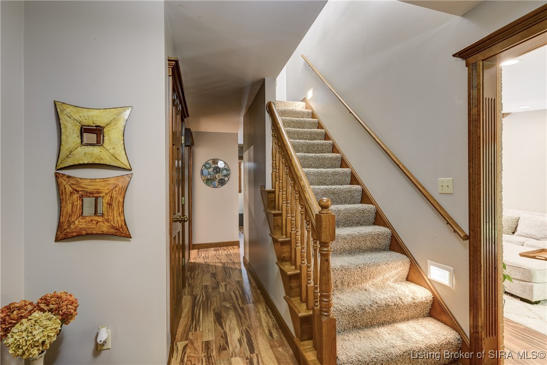 9633 South Voyles Road Pekin, IN 47165 - Photo 11 of 58 Gallery Image 11