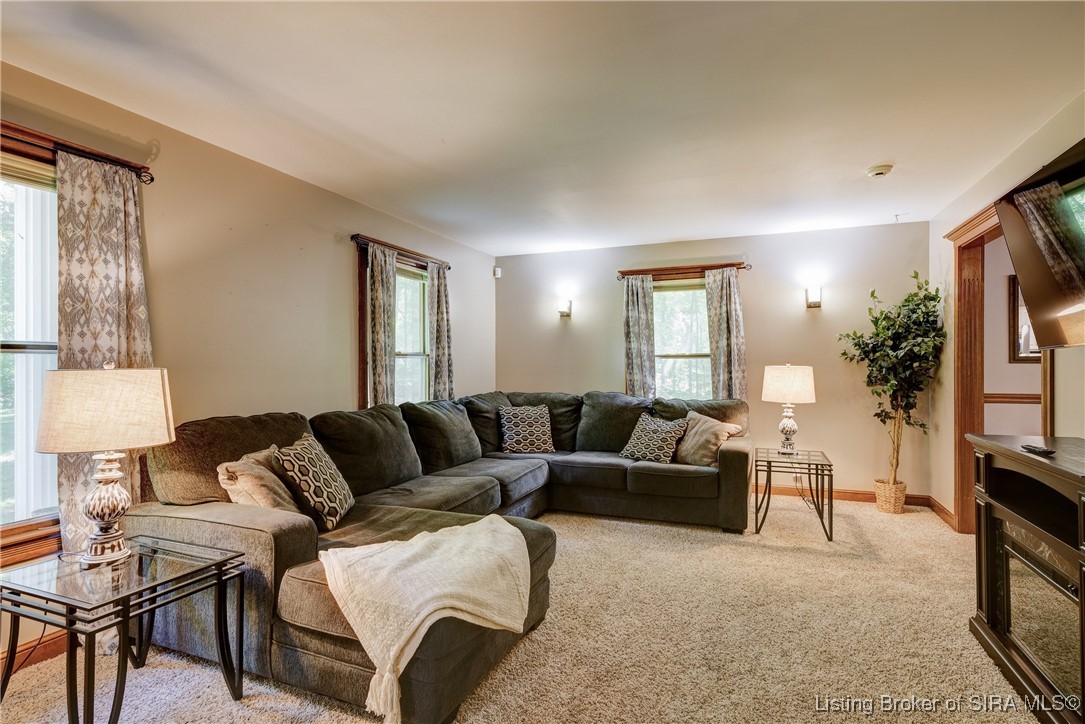 9633 South Voyles Road Pekin, IN 47165 - Photo 13 of 58 Gallery Image 13