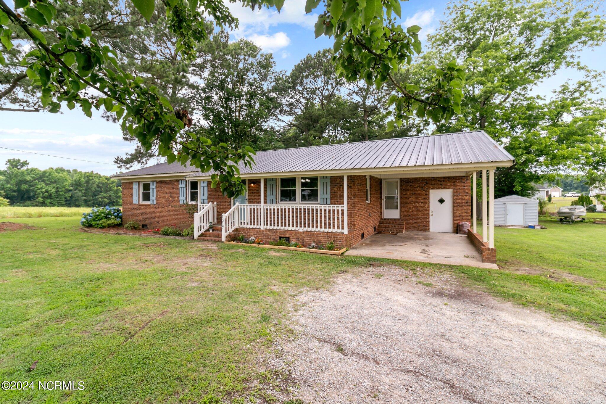 1517 Old Raleigh Road Clinton, NC 28328 - Photo 33 of 39 39-web-or-mls-IMG_8541