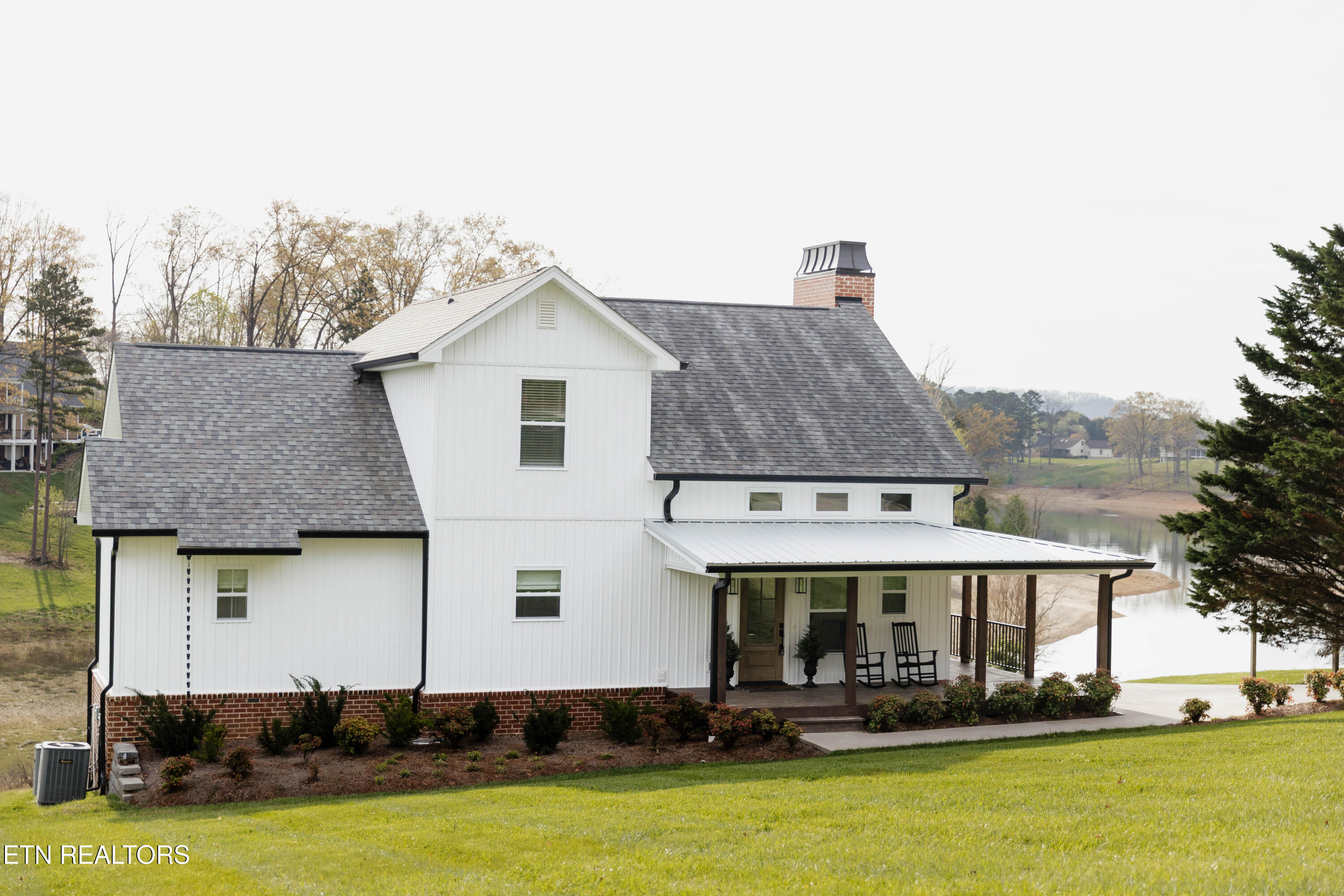 380 Cherokee Cove Rutledge, TN 37861 - Photo 2 of 51 lakehouse-25