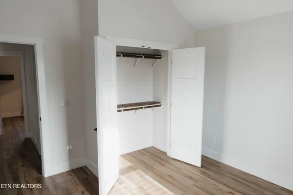 $874,900 | 380 Cherokee Cove, Rutledge, TN 37861