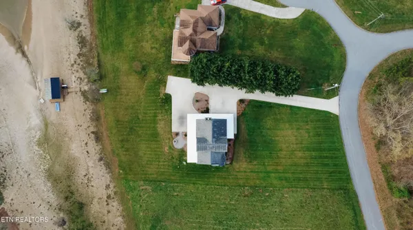 $874,900 | 380 Cherokee Cove, Rutledge, TN 37861