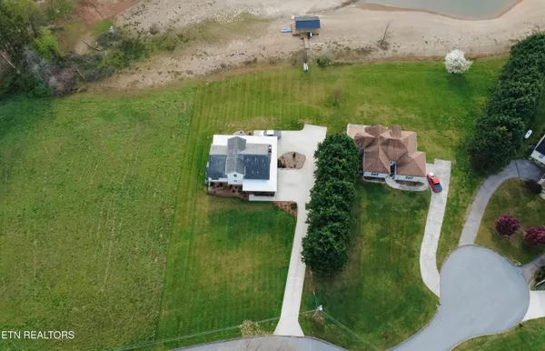 $874,900 | 380 Cherokee Cove, Rutledge, TN 37861