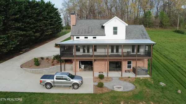 $874,900 | 380 Cherokee Cove, Rutledge, TN 37861