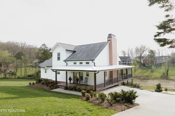 $874,900 | 380 Cherokee Cove, Rutledge, TN 37861