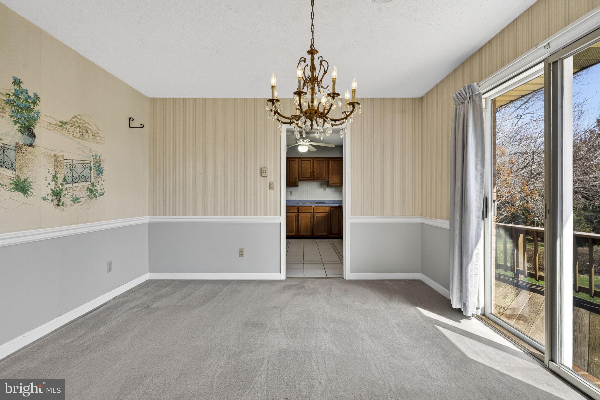 308 Ridge Avenue Winchester, VA 22601 - Photo 20 of 55 Dining Room