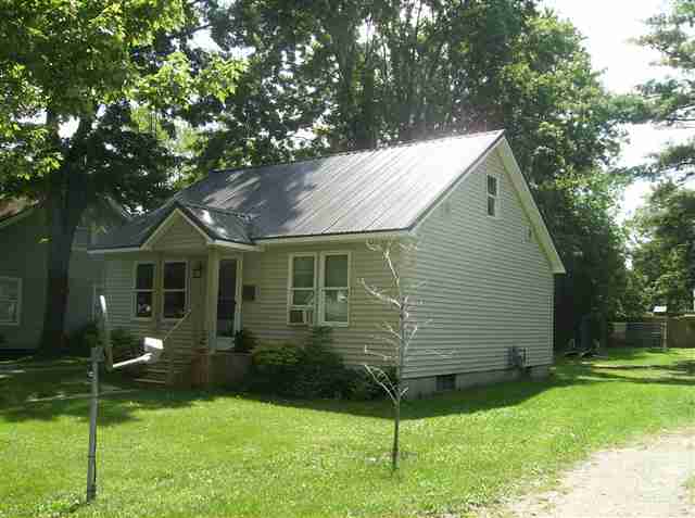 6321 West Marlette Road Marlette, MI 48453 - Photo 6 of 6 31070402-5.JPG