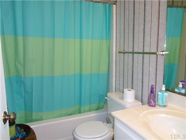 2112 Spring Forest Road, Unit 2112 2100 2102 2104 2132 Raleigh, NC 27615 - Photo 8 of 8 Photo 8