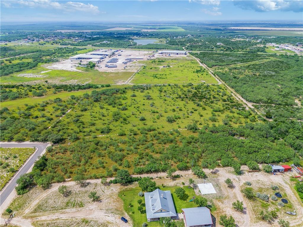 1 Nikki Road Rio Grande City, TX 78582 - Photo 2 of 12