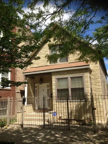 $229,000 | 2942 West Jackson Boulevard, Chicago, IL 60612