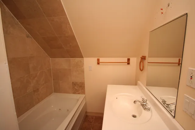 $229,000 | 2942 West Jackson Boulevard, Chicago, IL 60612