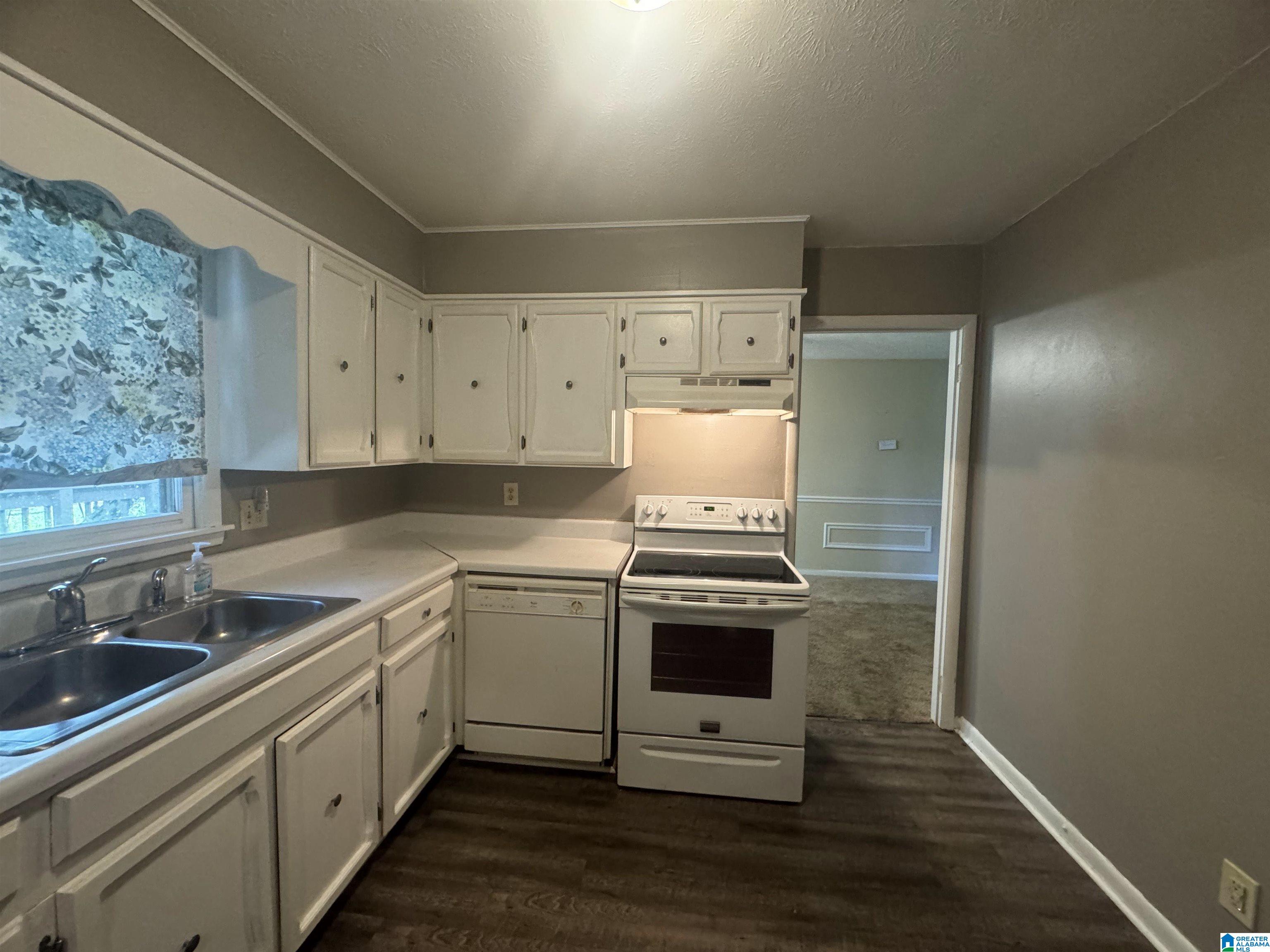 813 Hilton Road Anniston, AL 36207 - Photo 17 of 30