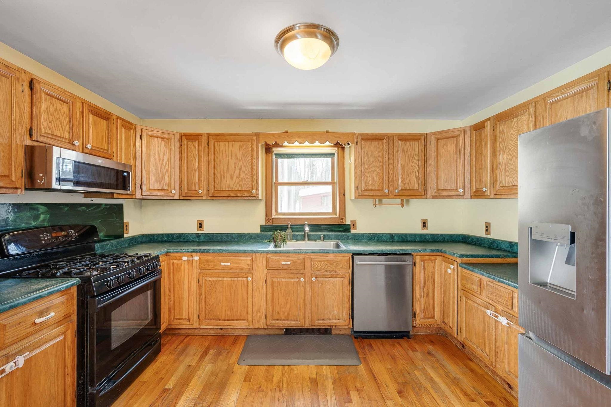 40 Highway 15 Cambridge, VT 05444 - Photo 11 of 56