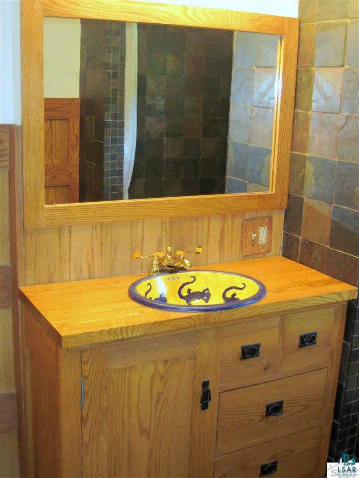 4347 County Road East South Range, WI 54874 - Photo 11 of 22 Master Bathroom