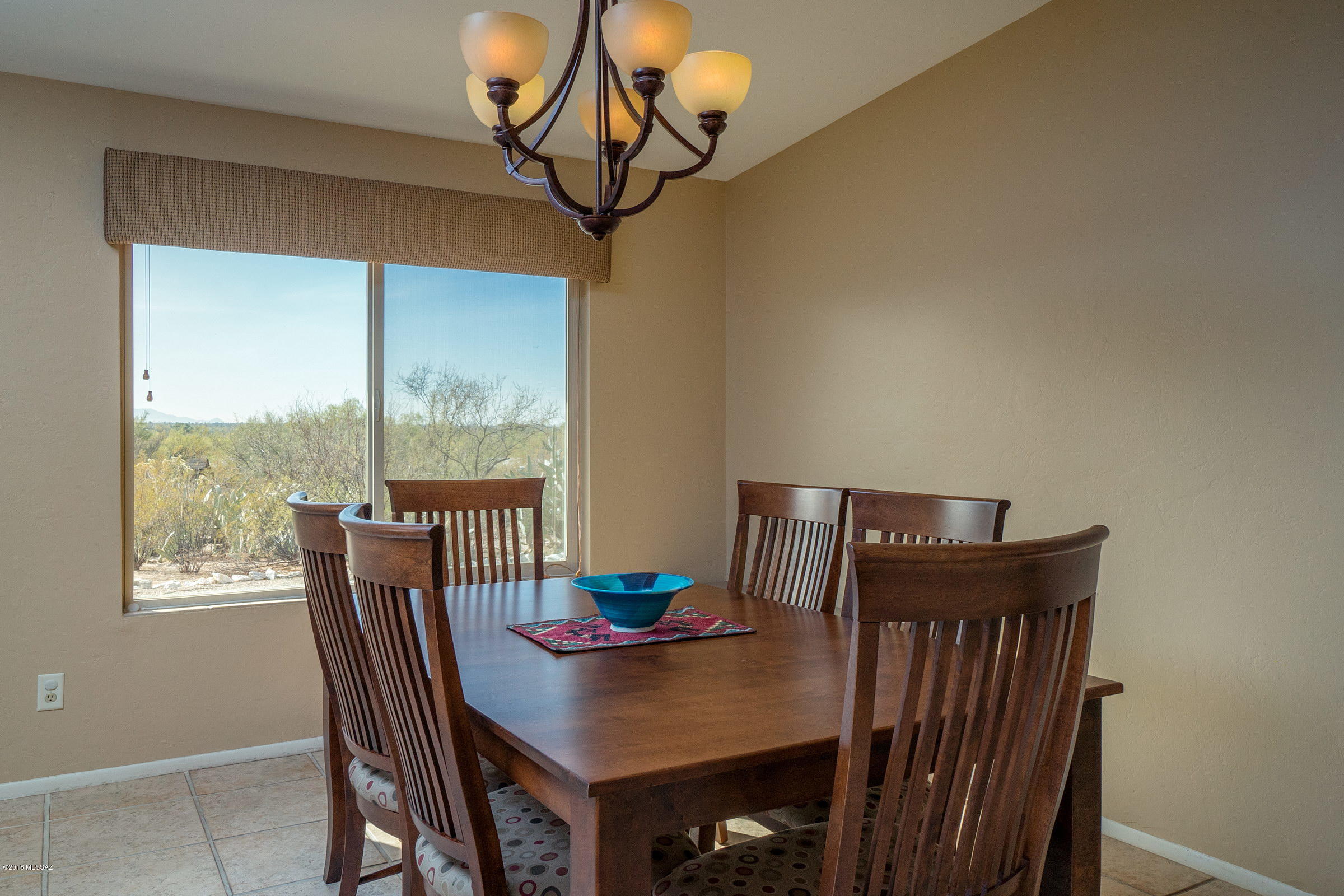 7925 East Cloud Road Tucson, AZ 85750 - Photo 4 of 29 Gallery Image 4
