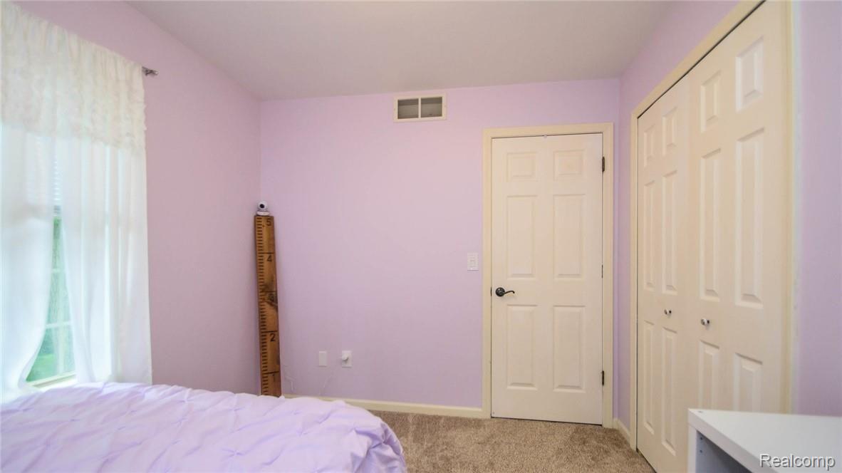 1621 Clark Lake Road Brighton, MI 48114 - Photo 43 of 49 43_32.jpg