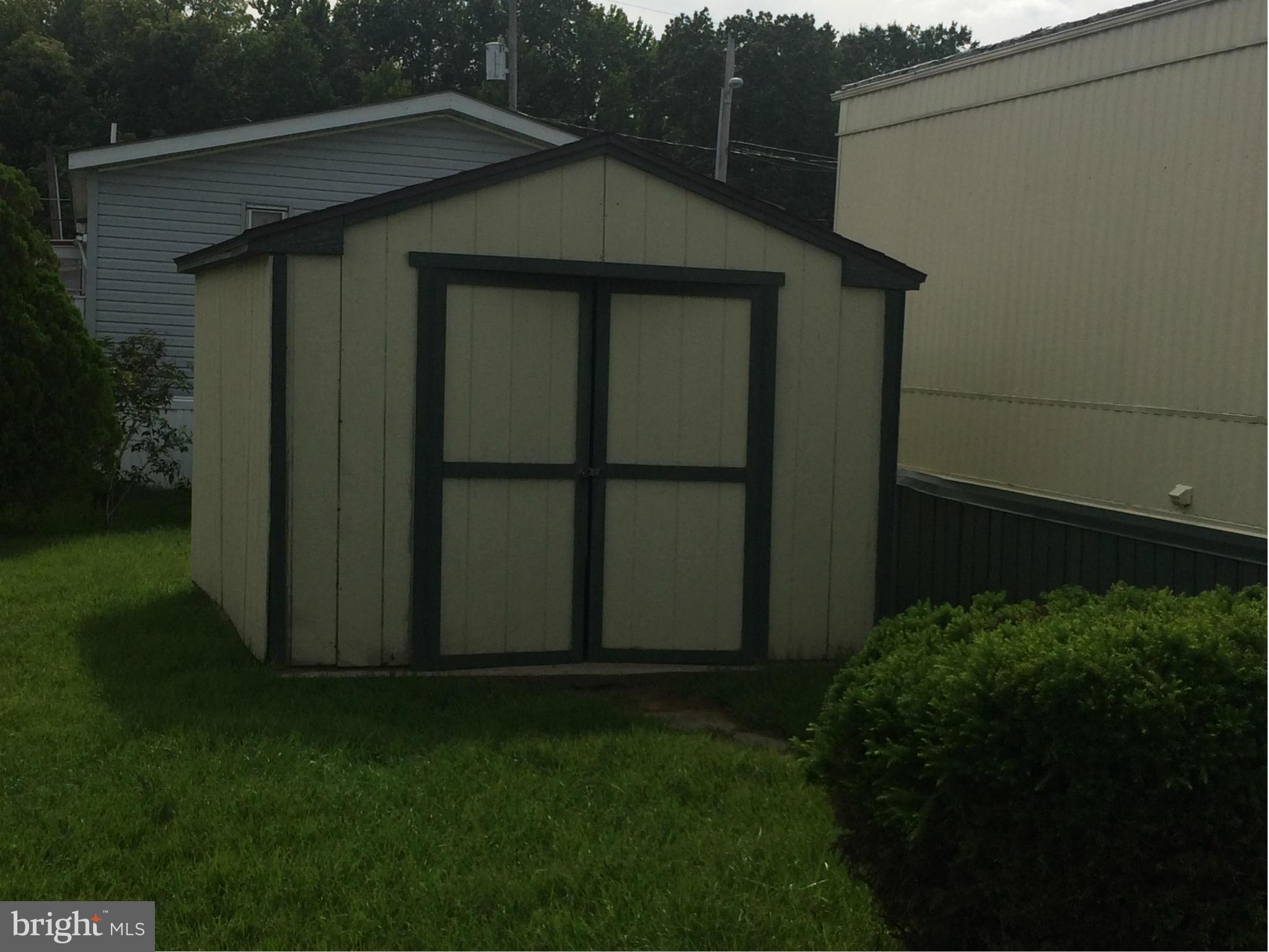 227 Robinwood Road Dundalk, MD 21222 - Photo 5 of 5 Exterior (General)