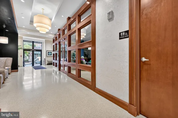 $479,950 | 2720 South Arlington Mill Drive, Unit 109, Arlington, VA 22206