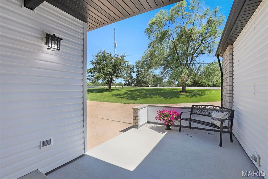 263 Old Highway 100 Villa Ridge, MO 63089 - Photo 9 of 49