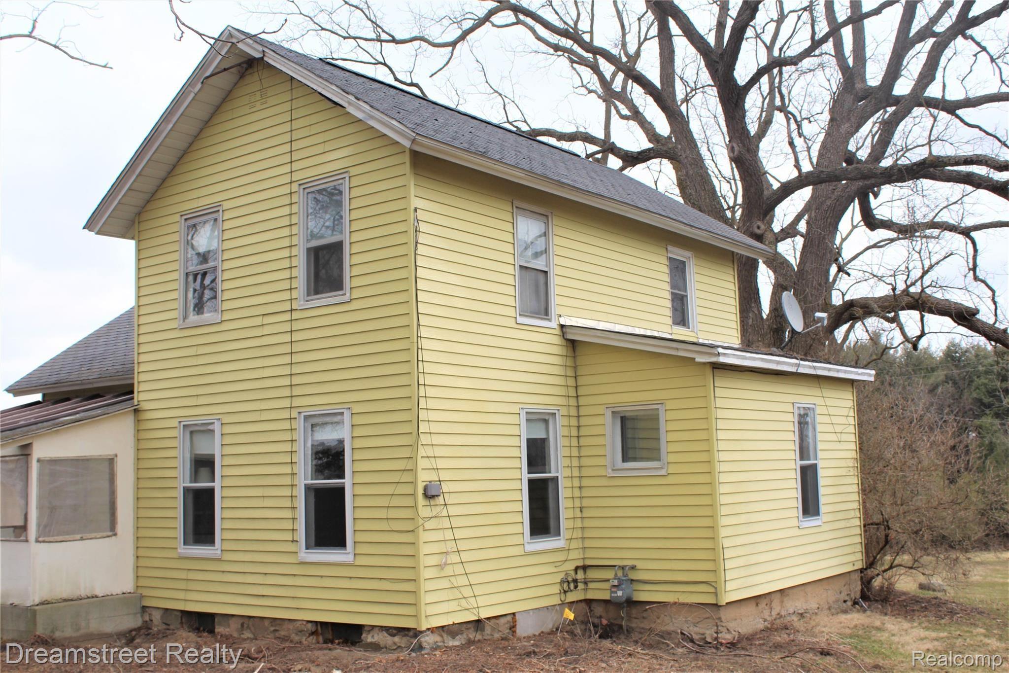 13625 Macon Road Saline, MI 48176 - Photo 1 of 49 IMG_5904.JPG