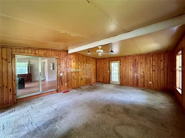 a view of an empty room with window
