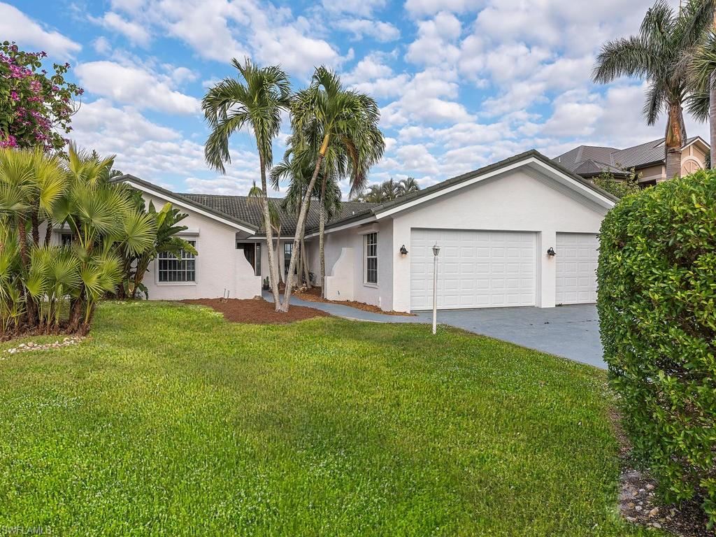640 Randy Lane Fort Myers Beach, FL 33931 - Photo 6 of 18 Gallery Image 6