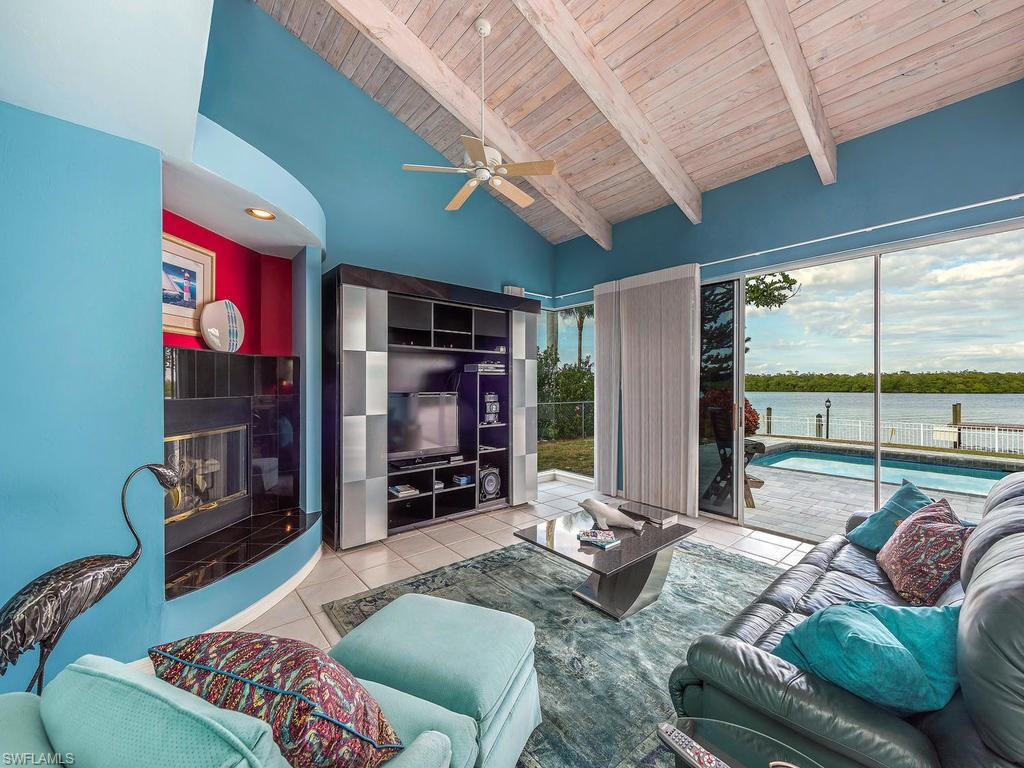 640 Randy Lane Fort Myers Beach, FL 33931 - Photo 8 of 18 Gallery Image 8
