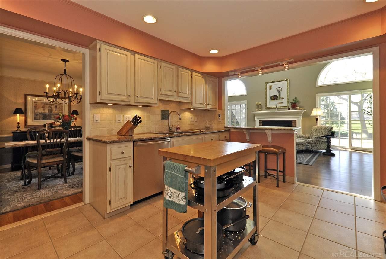 483 Shoreham Road Grosse Pointe Woods, MI 48236 - Photo 21 of 44