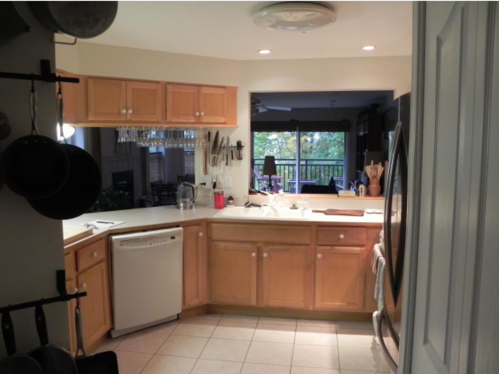 19 Claire Point Road, Unit 19 Burlington, VT 05408 - Photo 6 of 18 Gallery Image 6