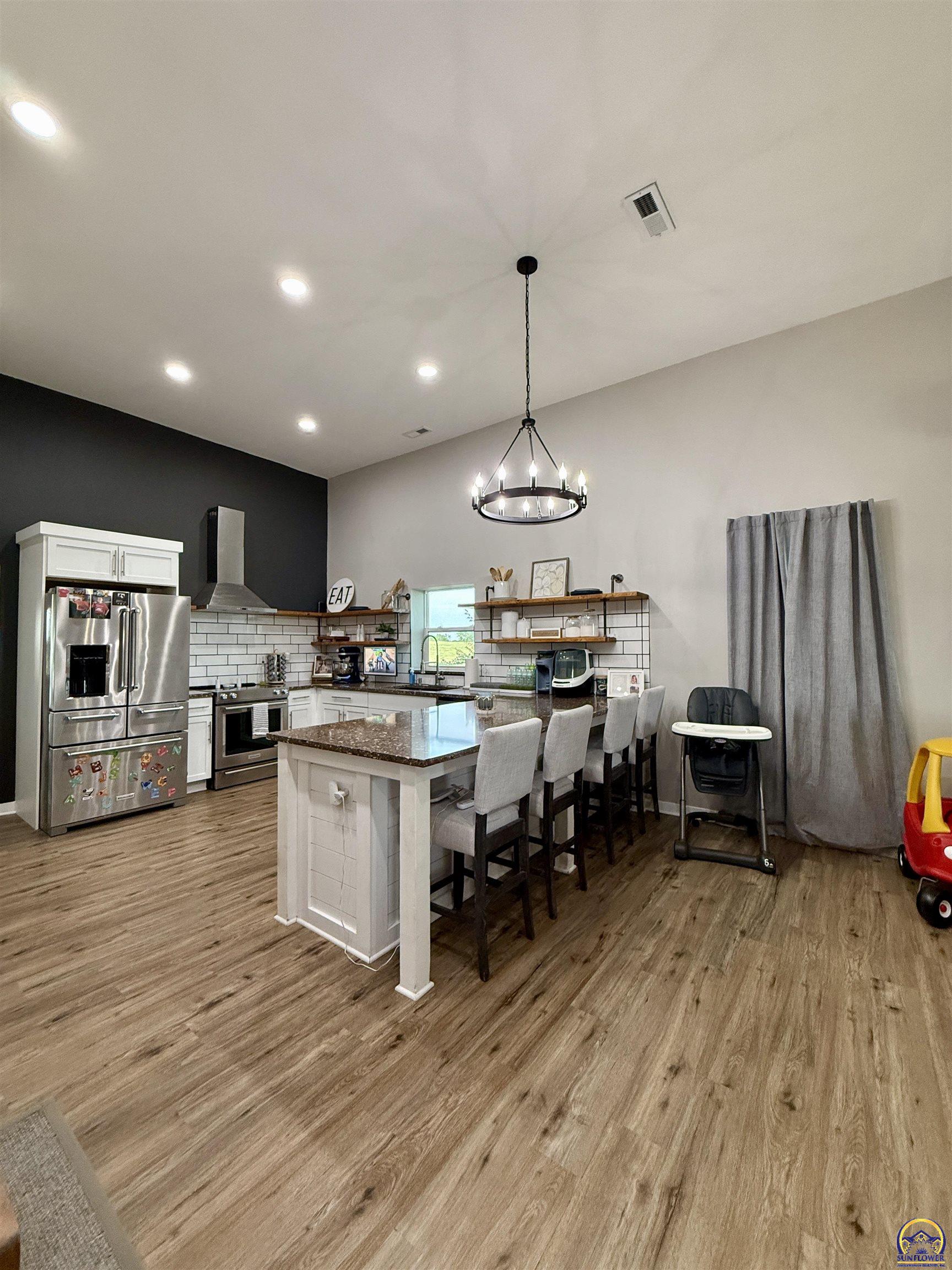 6226 Northwest Huxman Road Topeka, KS 66618 - Photo 13 of 62