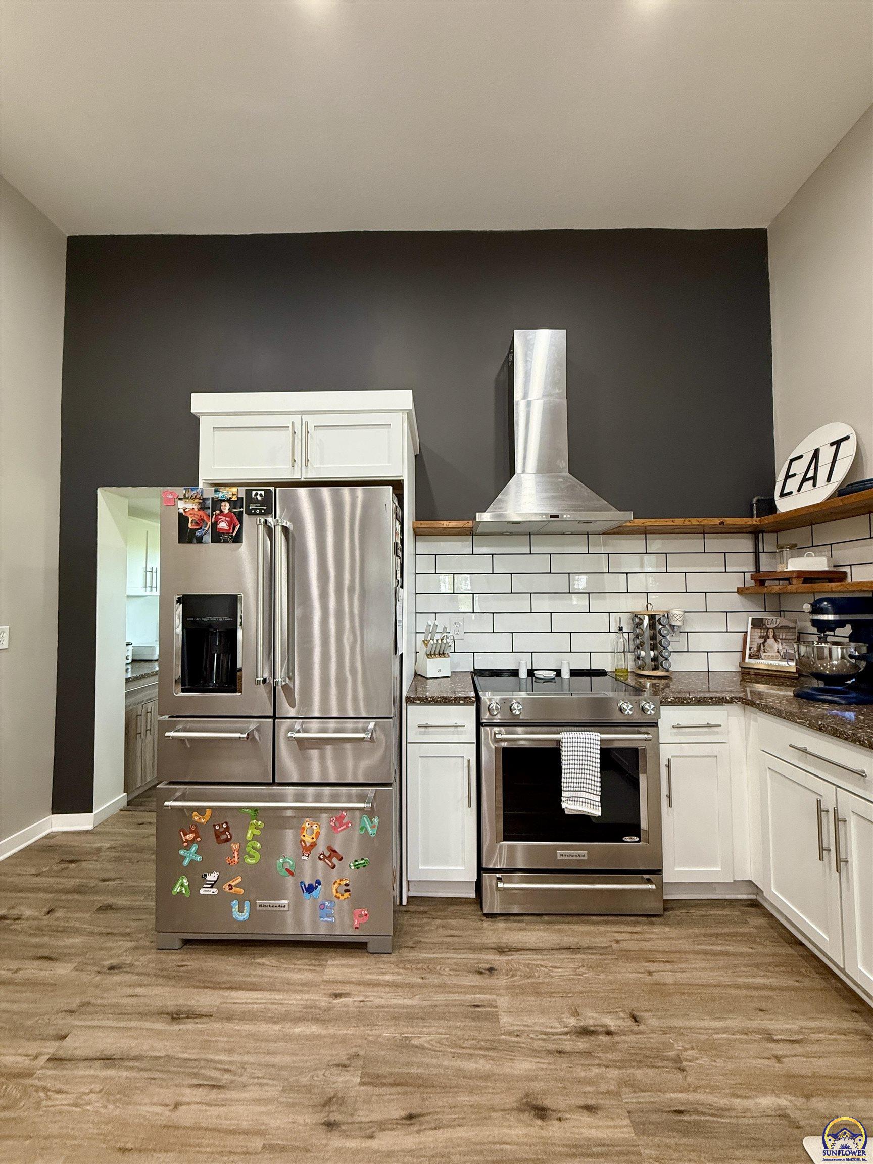 6226 Northwest Huxman Road Topeka, KS 66618 - Photo 15 of 62