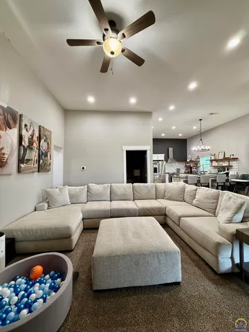 $319,500 | 6226 Northwest Huxman Road, Topeka, KS 66618