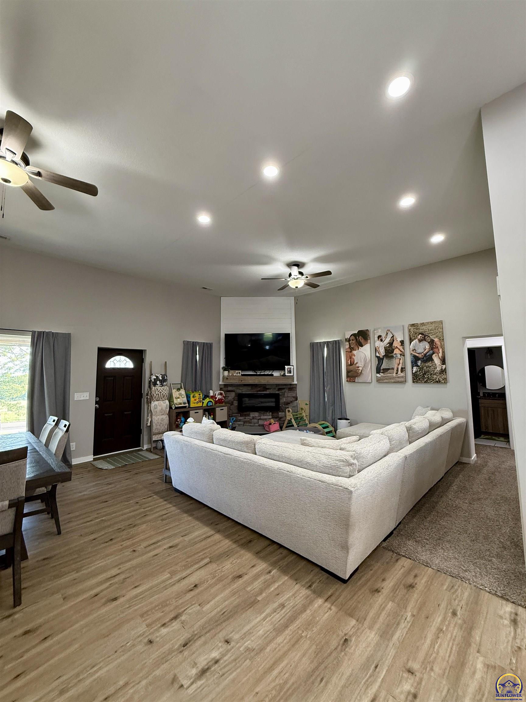 6226 Northwest Huxman Road Topeka, KS 66618 - Photo 23 of 62