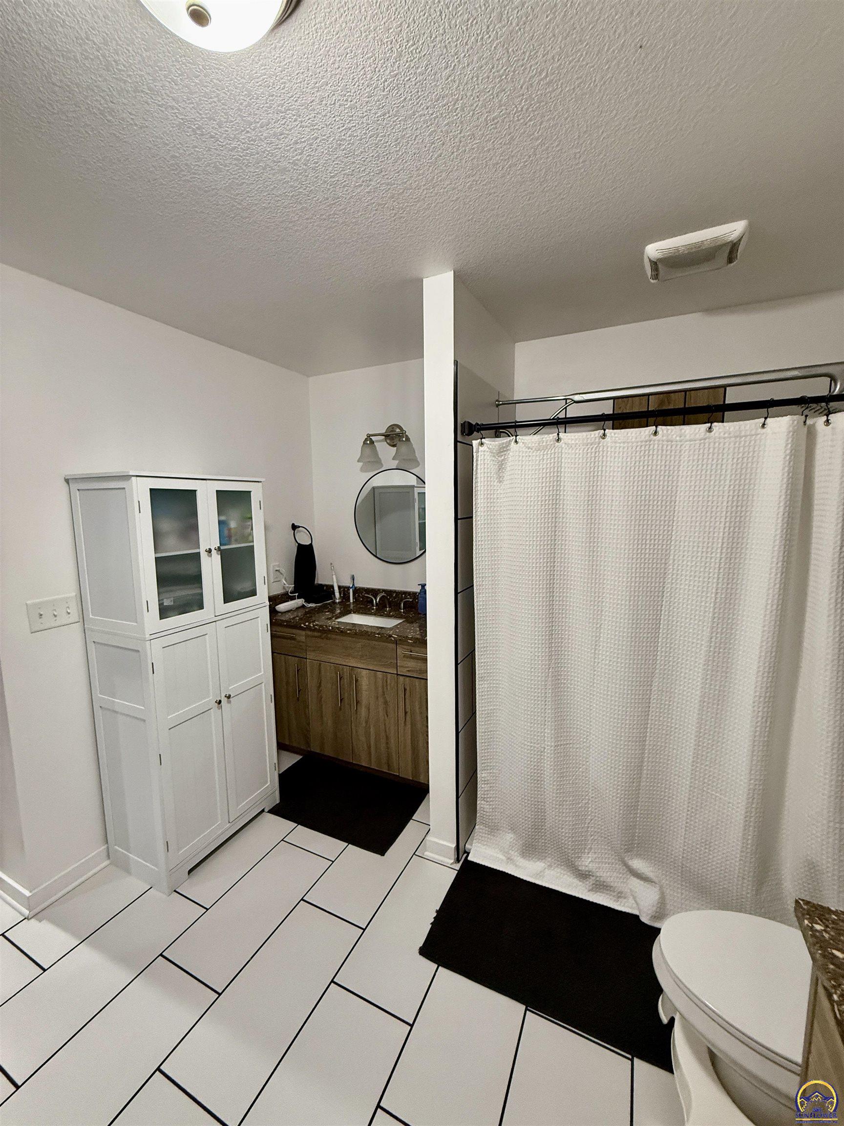 6226 Northwest Huxman Road Topeka, KS 66618 - Photo 31 of 62