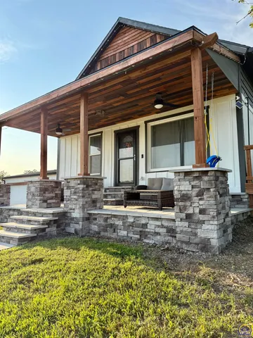 $319,500 | 6226 Northwest Huxman Road, Topeka, KS 66618