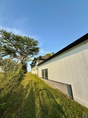 $319,500 | 6226 Northwest Huxman Road, Topeka, KS 66618