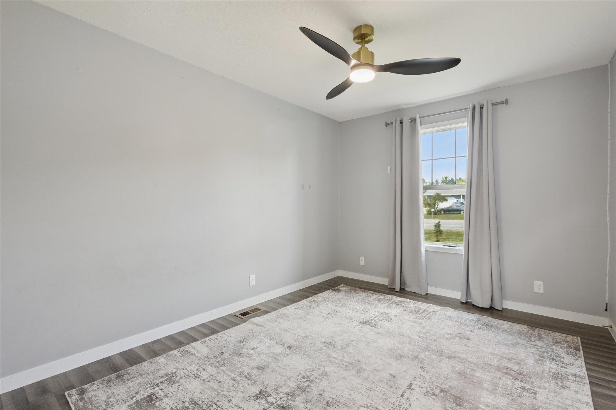 4263 South Sheridan Road Sheridan, MI 48884 - Photo 28 of 49 29-4263-S-Sheridan-Rd-Sheridan-MI-48884-