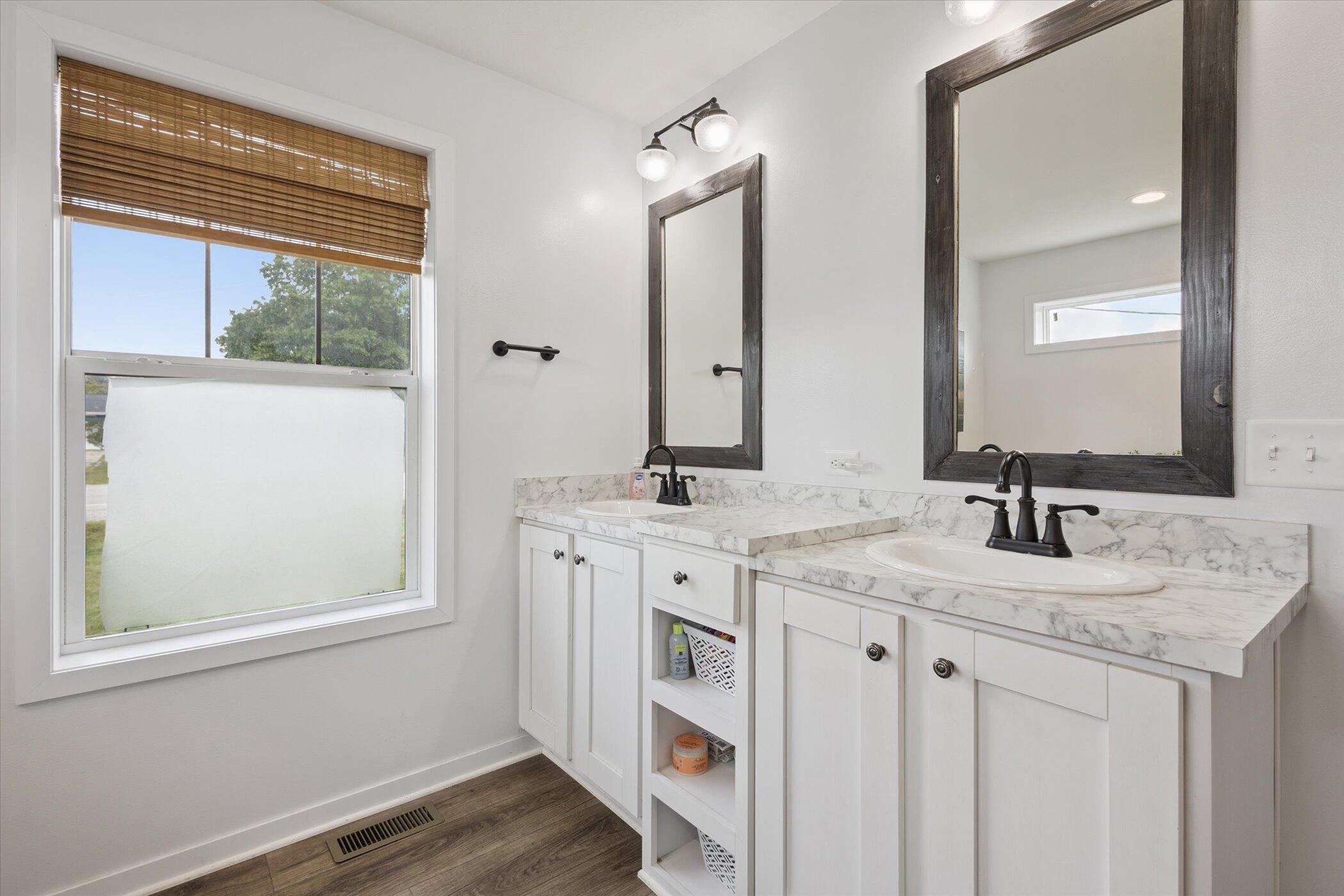4263 South Sheridan Road Sheridan, MI 48884 - Photo 37 of 49 28-4263-S-Sheridan-Rd-Sheridan-MI-48884-