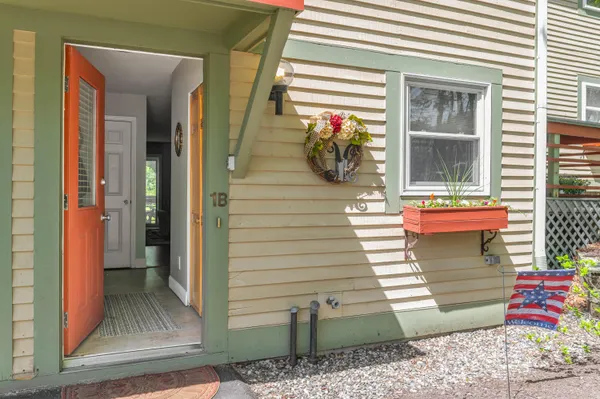 $250,000 | 250 Husson Avenue, Unit 1B, Bangor, ME 04401