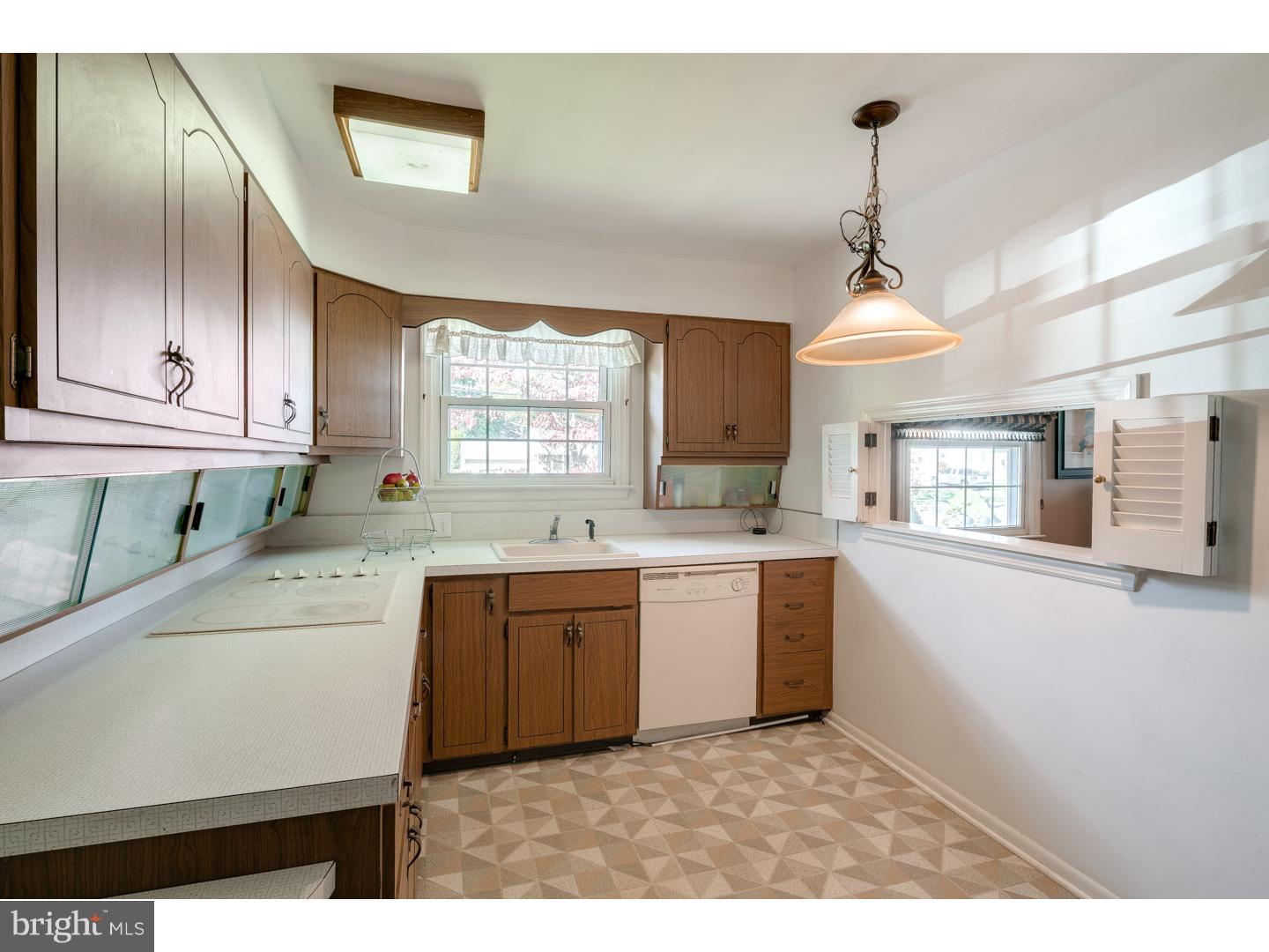 133 Covered Bridge Road Cherry Hill, NJ 08034 - Photo 11 of 20