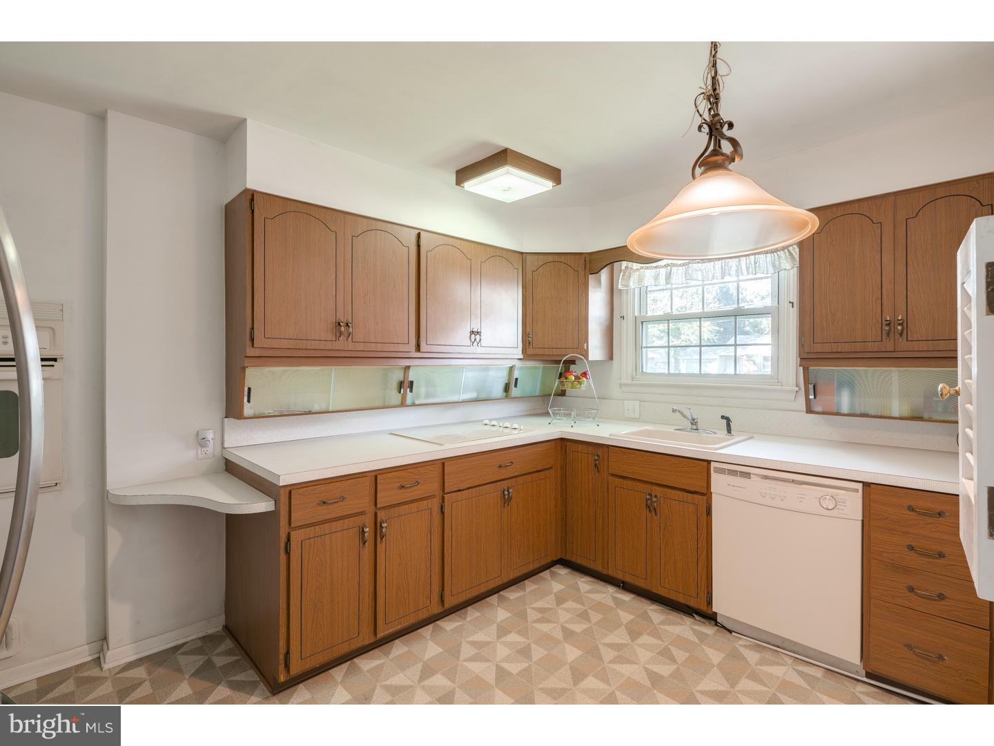 133 Covered Bridge Road Cherry Hill, NJ 08034 - Photo 12 of 20