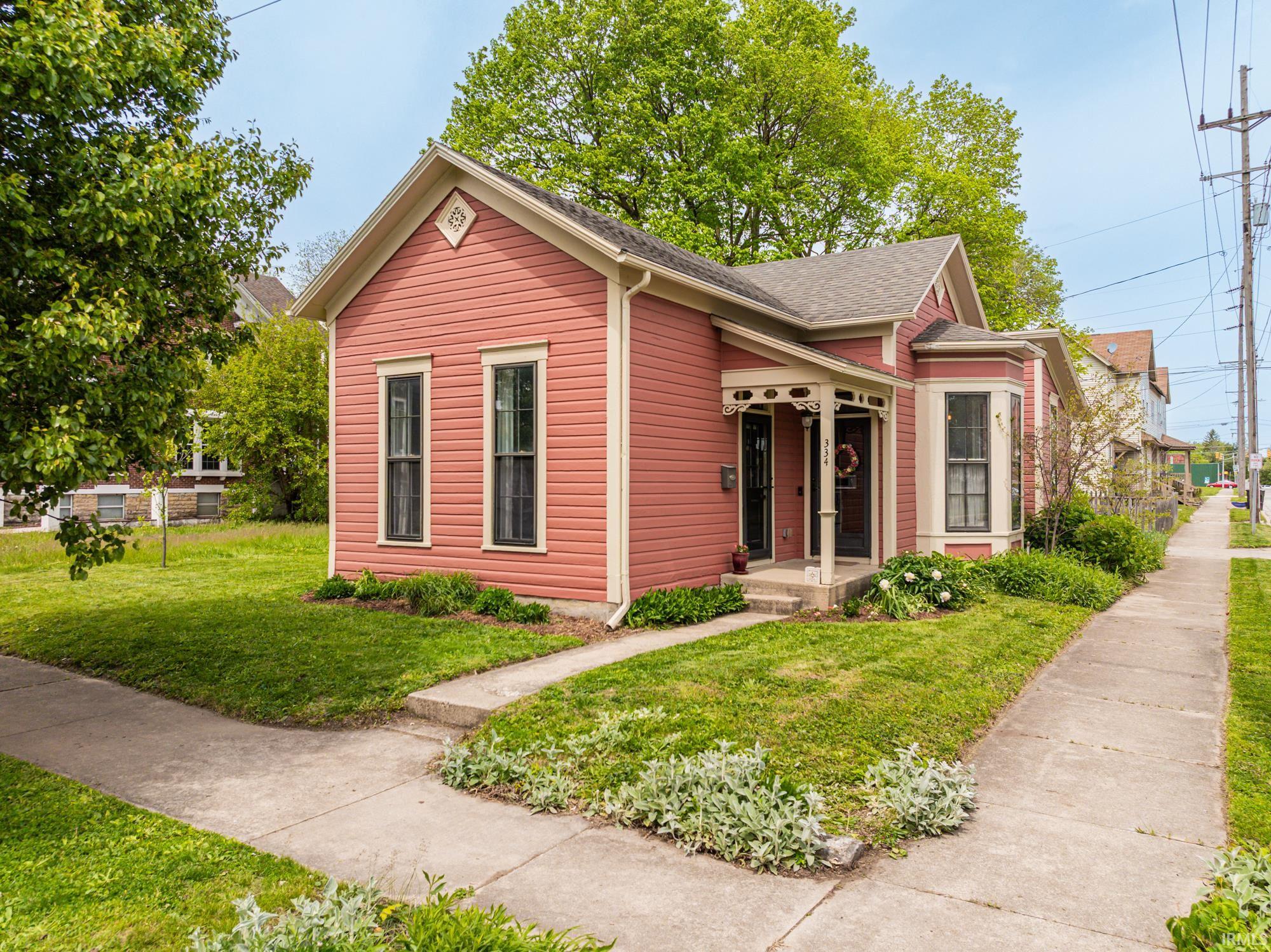 334 East Gilbert Street Muncie, IN 47305 - Photo 3 of 33